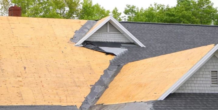 Understanding Roof Replacement Timing for North Carolina Homes